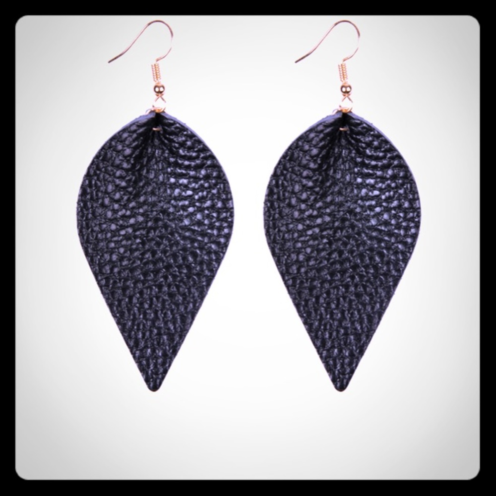 Tear shaped, Pinched Leather Earrings